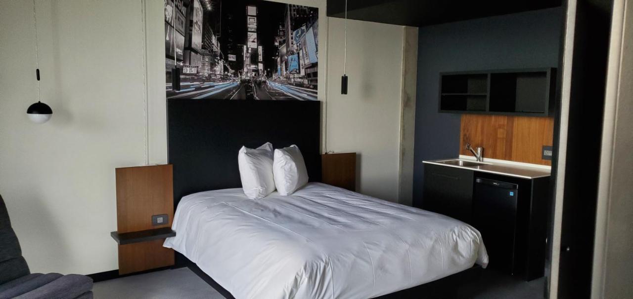 Grand Times Hotel Laval - Centropolis Exterior foto